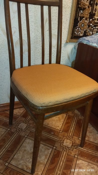 Стул СССР деревянный