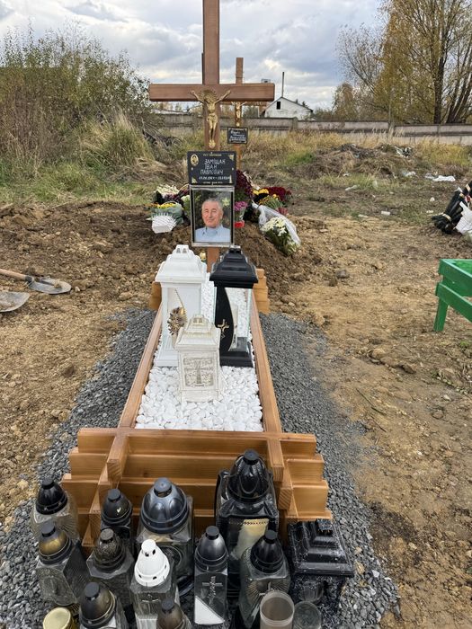 Похоронне бюро | Перевезення померлих з Європи | Продаж трун