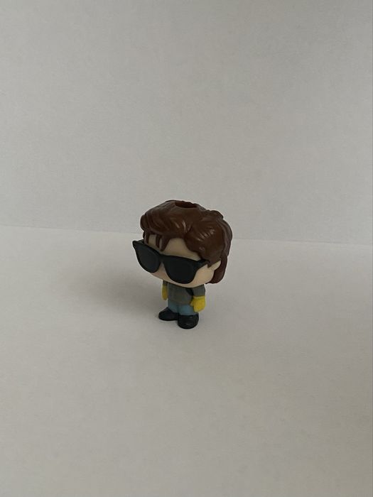 Фігурки Kinder Joy Stranger Things