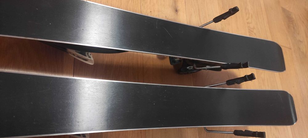 Narty zjazdowe Atomic Redster dla dzieci 80cm + buty Dalbello r26/16cm