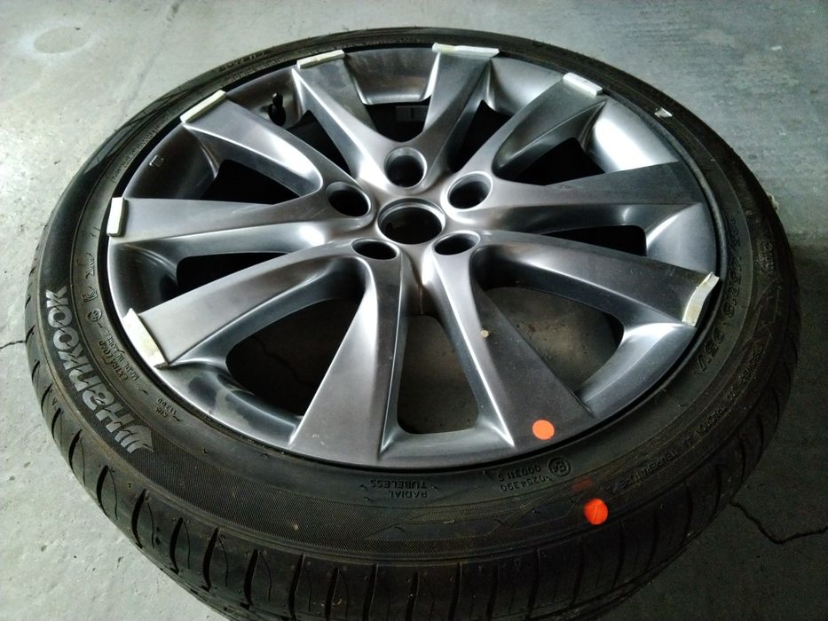 Felga 8x18 cali 5x114,3 Hyundai z opona