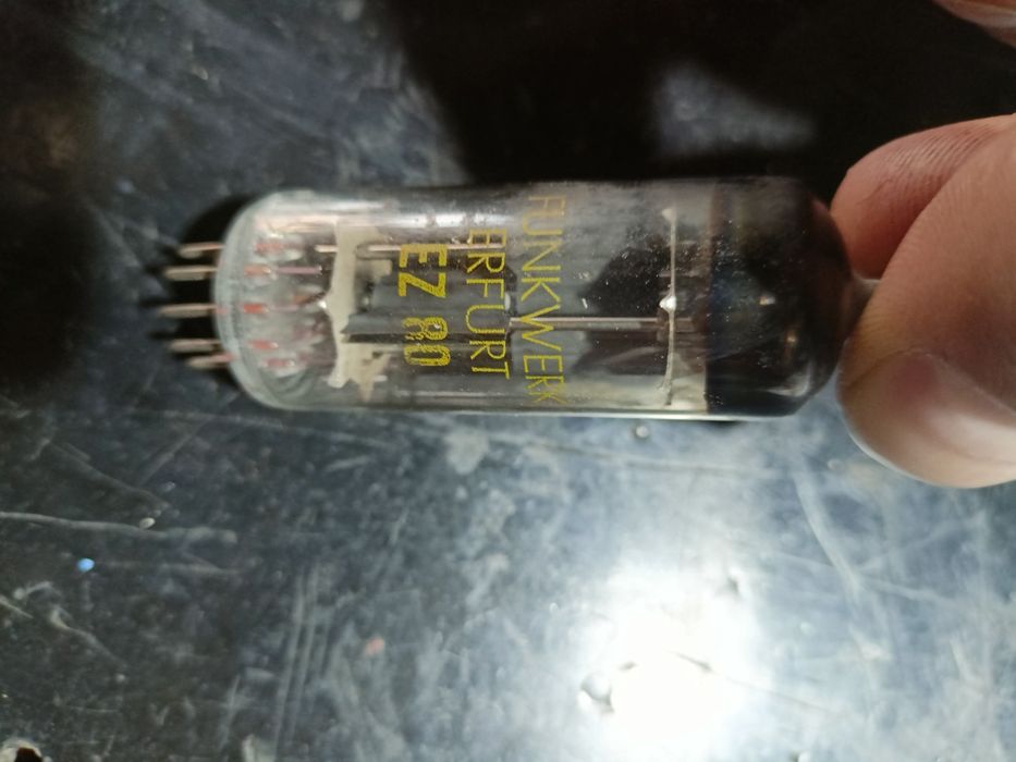 Lampy GK26 do radia lampowego EZ80