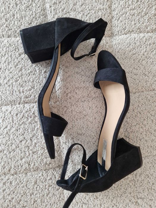 Dorothy Perkins Sandałki na Obcasie r.38.5
