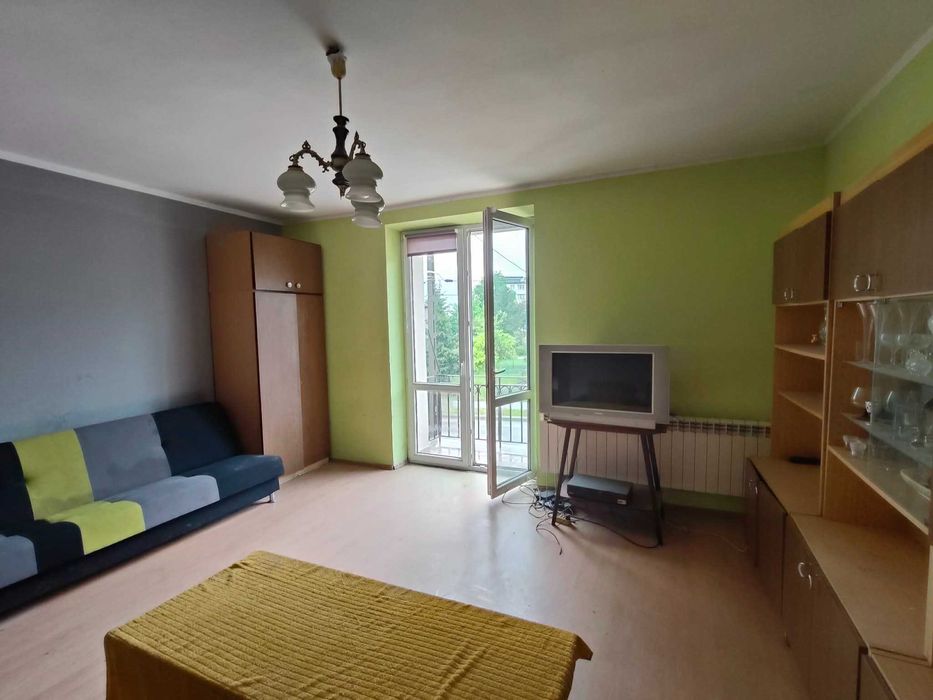 Pińczów, 1 duży pokój z widną kuchnią, balkon