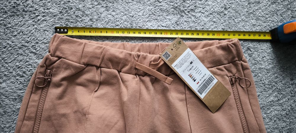 Nowe spodnie dresowe coccodrillo r. 158