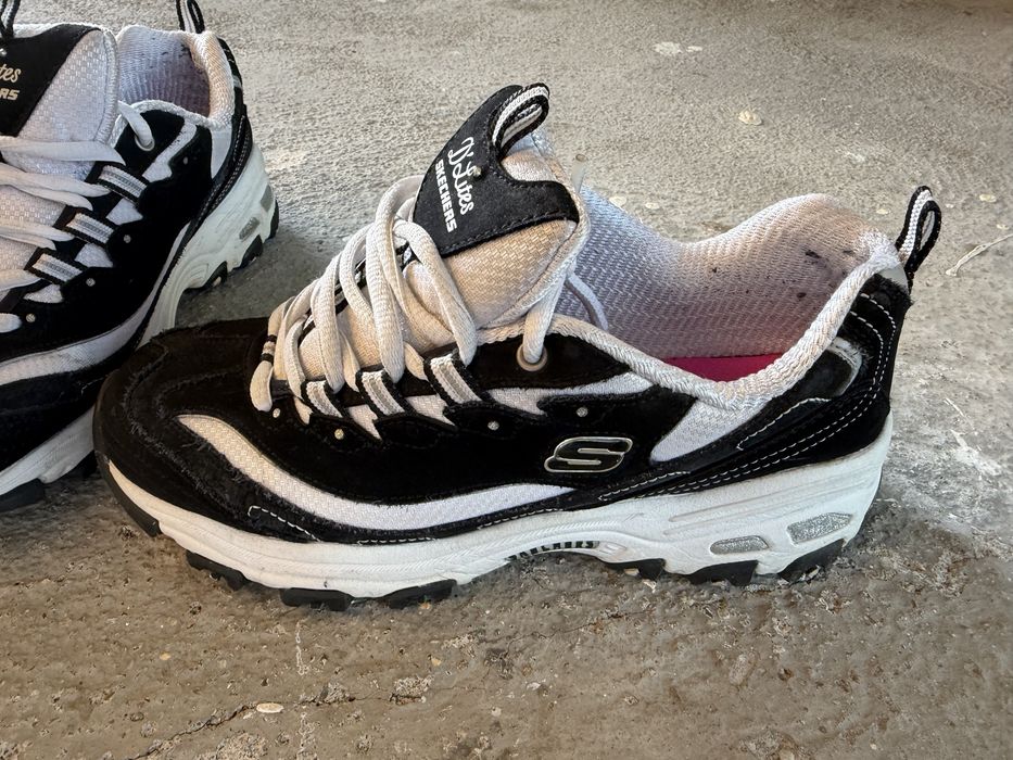 Skechers D’Lites