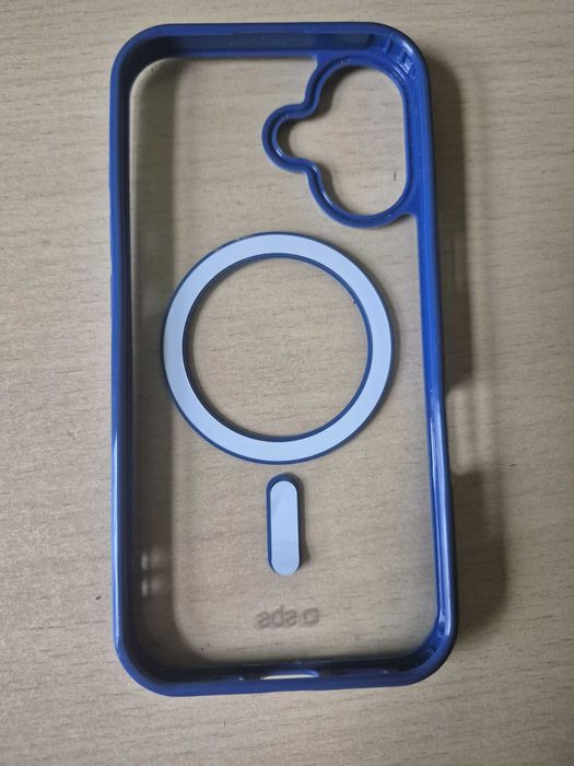Etui na telefon sbs