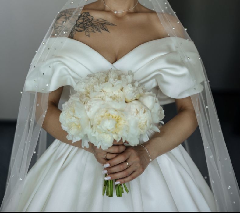 Продаю неймовірну весільну сукню від бренду Wona