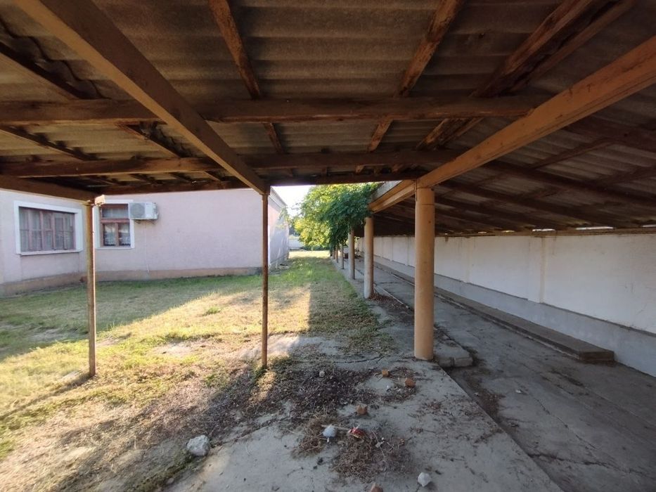 Будинок в Закарпатська обл. Берегівський р-н. с. Бадалово