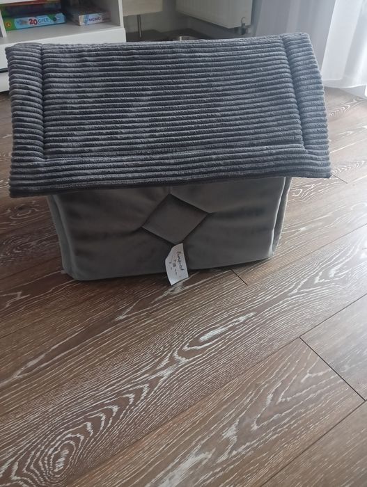 Domek welurowy dla pieska/kotka