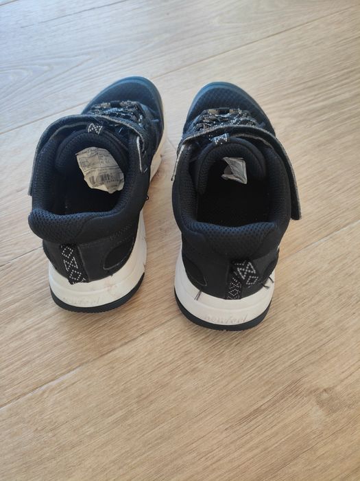 Buty sportowe dziecięce