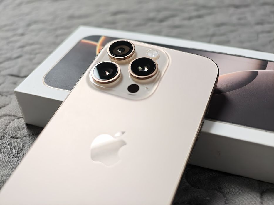 iPhone 16 Pro 256GB | Złoty | Gwarancja Apple  |  Desert Titanium