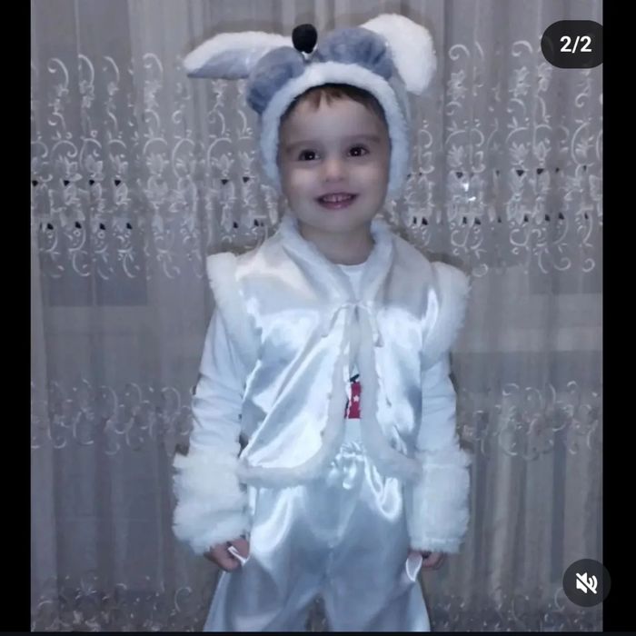 Костюм вовка, ведмедика, сніговика, їжачка