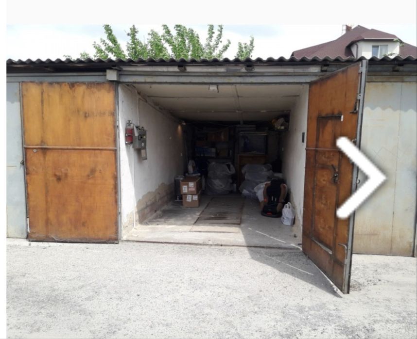 Приватизований гараж в кооперативі на Виноградарі