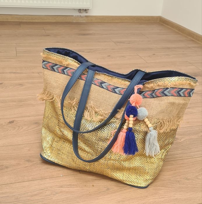 Sprzedam damską torbę na ramię, plażowa