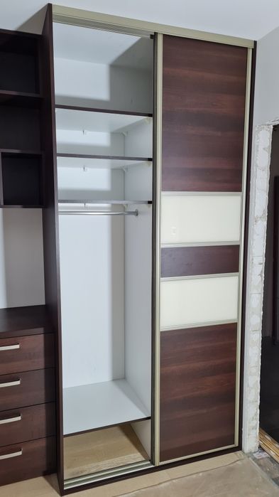 Meble do pokoju - zabudowa