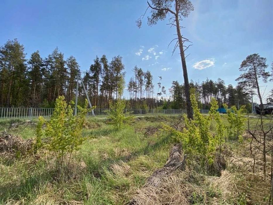 Продаж 8,3 сотки під забудову