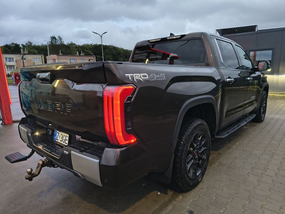 Toyota Tundra Limited