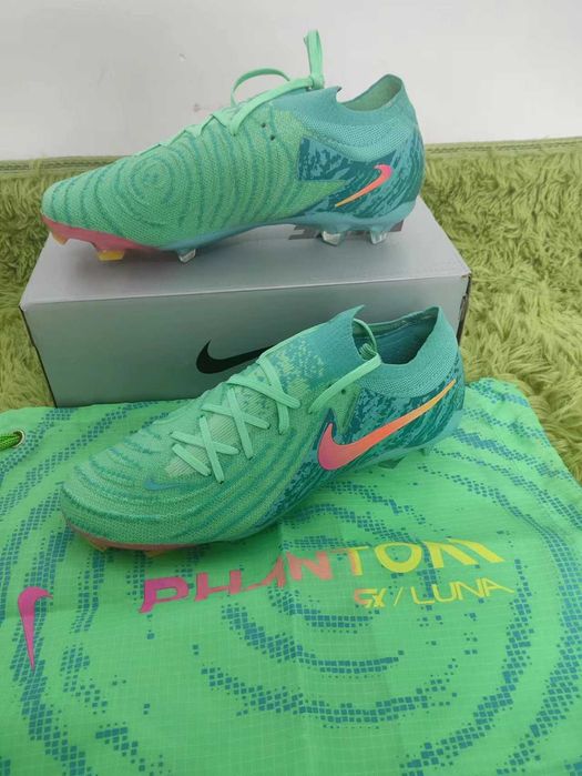korki Nike Phantom GX 2 Elite LV8 FG Firm Ground Soccer Cleats 43