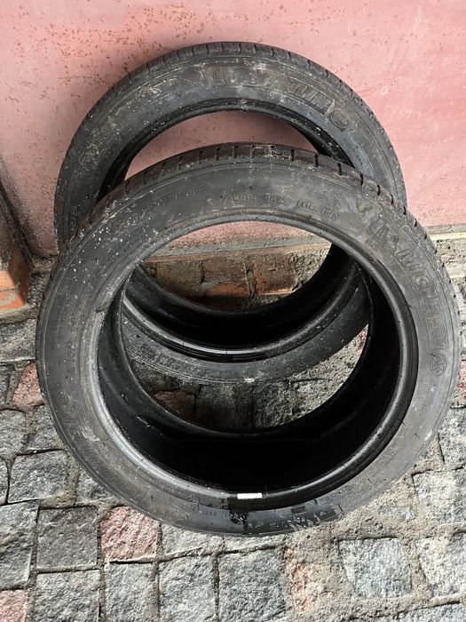 Шини Michelin 235 на 45 на 18
