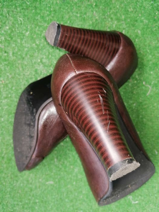Buty na obsasie rozmiar 40