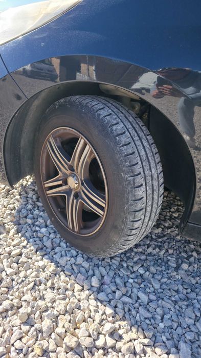 Peugeot 207 1.4 Gasolina | 1 Dono | Câmara Traseira | Económico