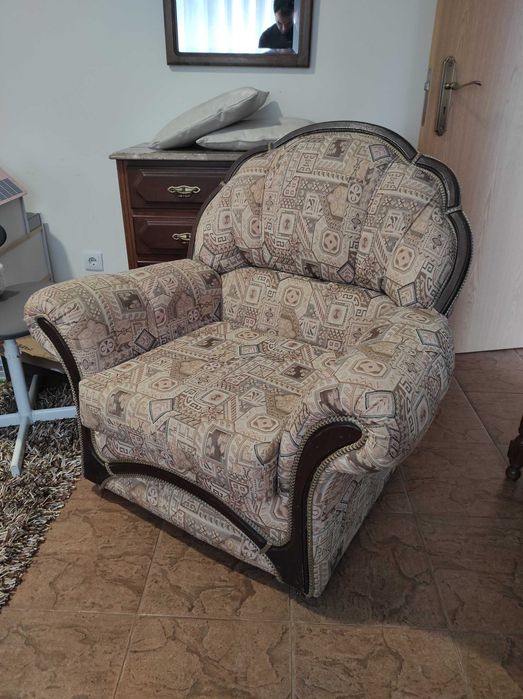 Conjunto de Sofás (Sofá-Cama 3 Lugares + 2 Sofás Individuais)