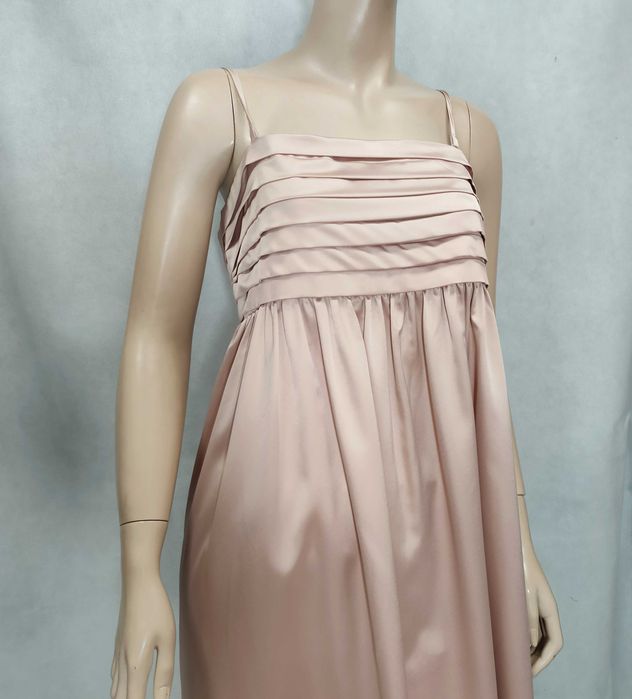 Sukienka na wesele satynowa z dłuższym tyłem 38/40 SU0192