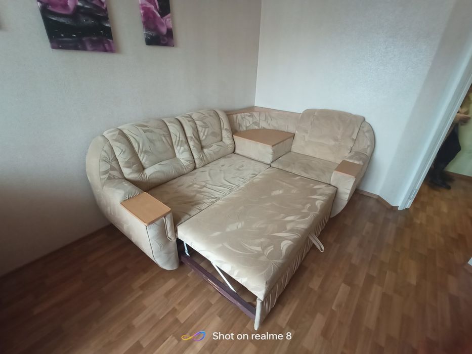 Угловой диван (можно с креслом)