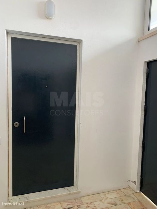 Novo no Mercado: T2 na Benedita com Design Moderno Novo a Estrear