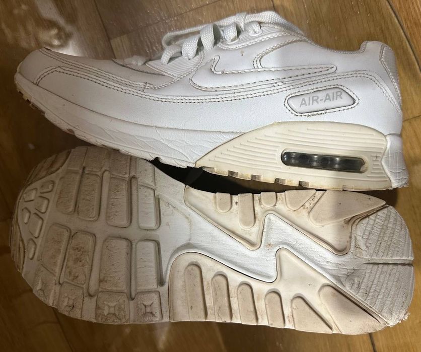 Кросівки Nike Air жіночі 38