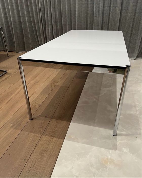 Stol USM Haller 200x100 + 8 foteli  Vitra