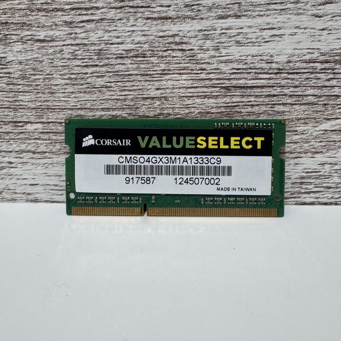 Memória RAM Corsair Value Select DDR3-1600 MHz - 4GB64738824959489124