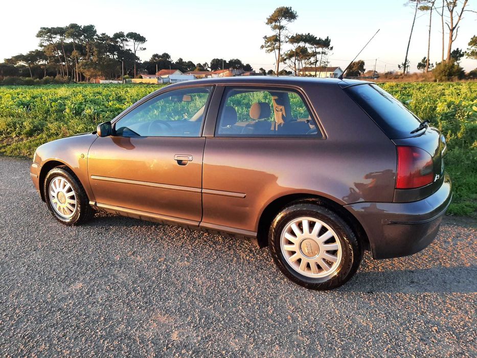 Automóvel Audi A3 1.9TDI (110cv) de 1998