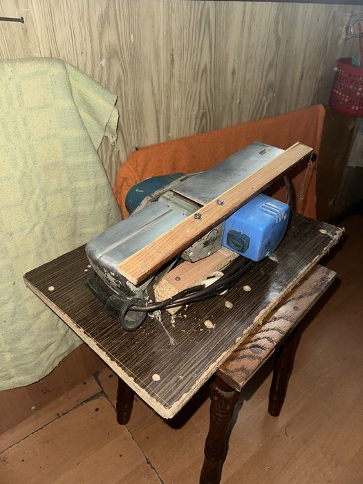 Фуговальний станок