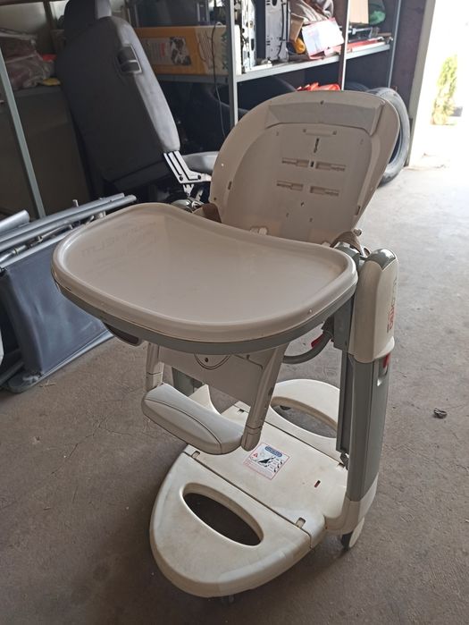 Стілець-гойдалка для годування Tatamia Peg-Perego