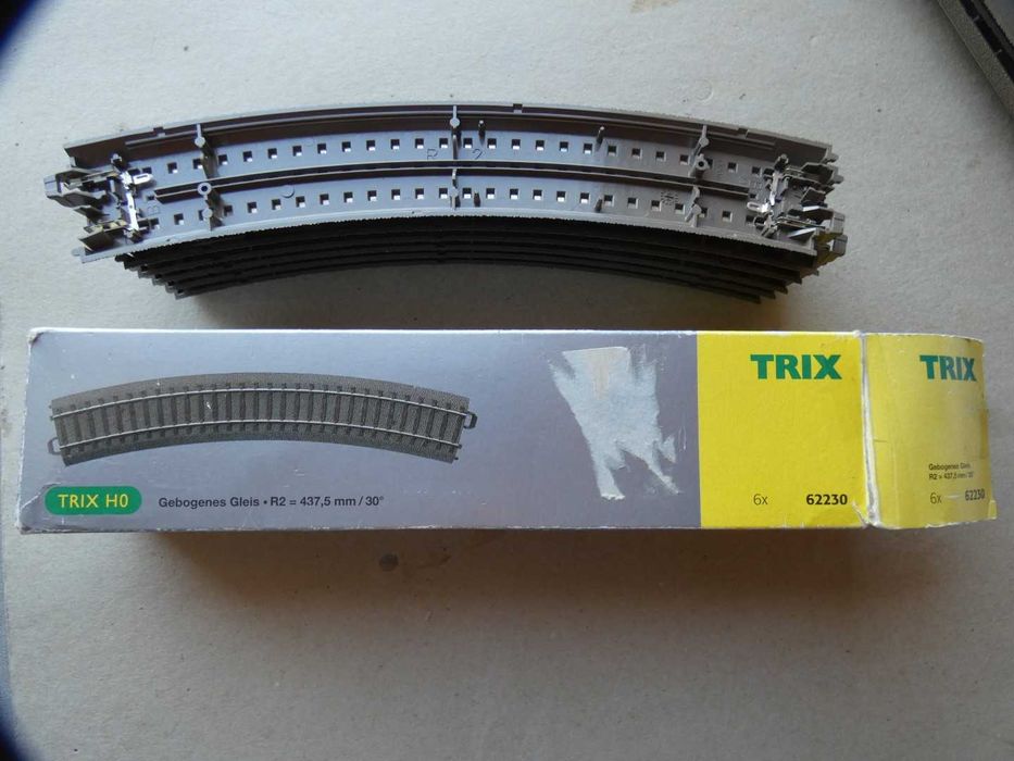 ESCALA HO - Acessórios comboios electricos Trix; LER anuncio