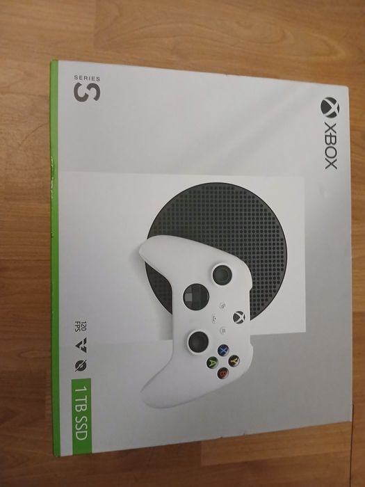 Xbox series S Nova + Caixa + 1TB com os acessórios originais