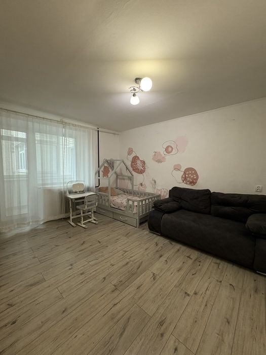 Продаж 1кім. квартири по вул. Заливна