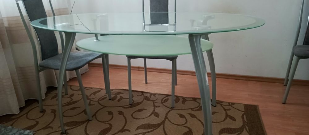 Стіл кухонний, стіл в кімнату