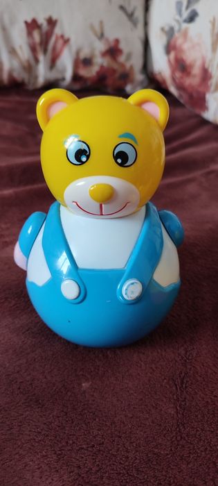 Ігрушка неваляшка