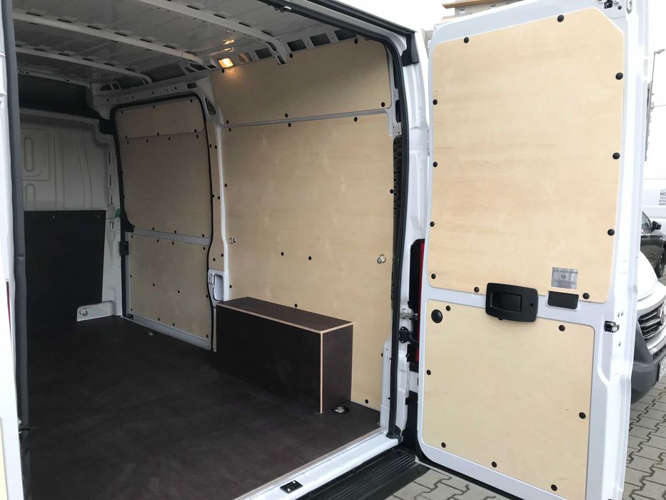 FIAT DUCATO L2H2 - zabudowa busa - CNC