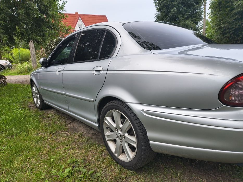 Na sprzedaż Jaguar X-type