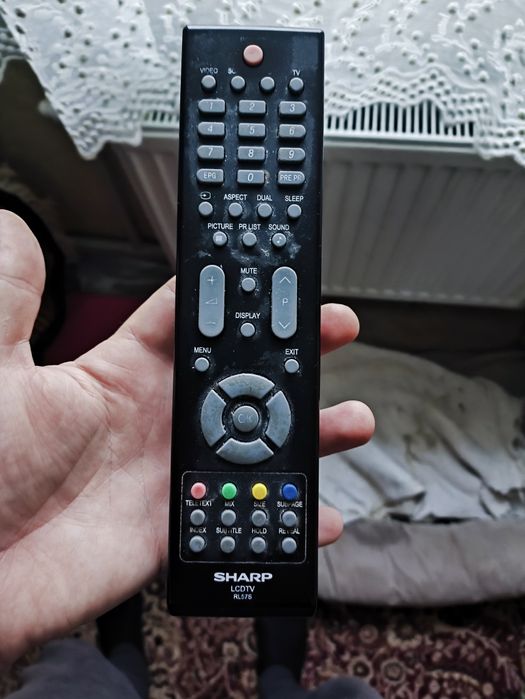 Продам телевизор тв 32 Sharp без смарт led lcd плазма