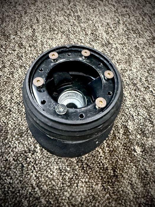 Naba Bmw e30. Momo/Sparco/Hella/Zender