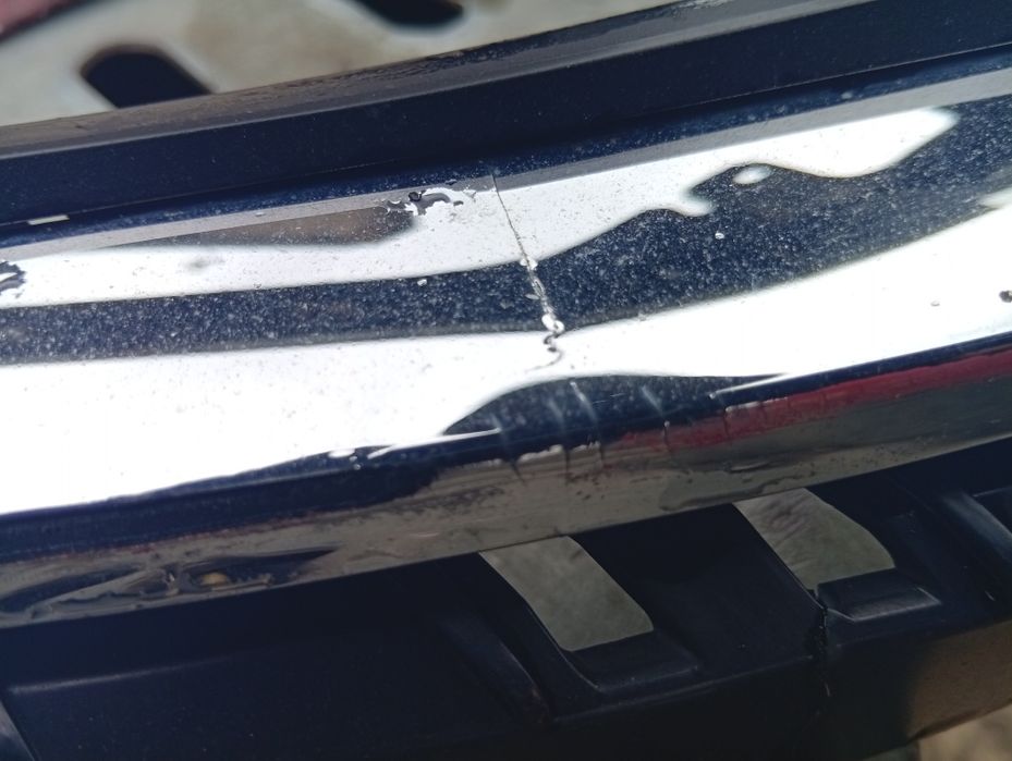 Atrapa Grill Suzuki Ignis III