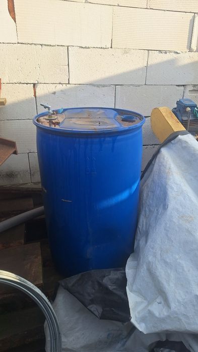 Beczka 200l z kranem