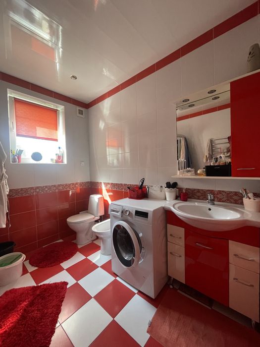 Продаж будинку в місті Хмельницькому!