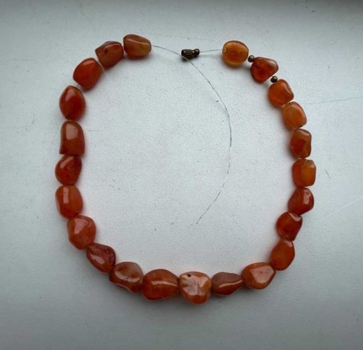 Намисто, бусы из натур полудрагоценных камней. Агат. 35 см. Вес 55 гм.