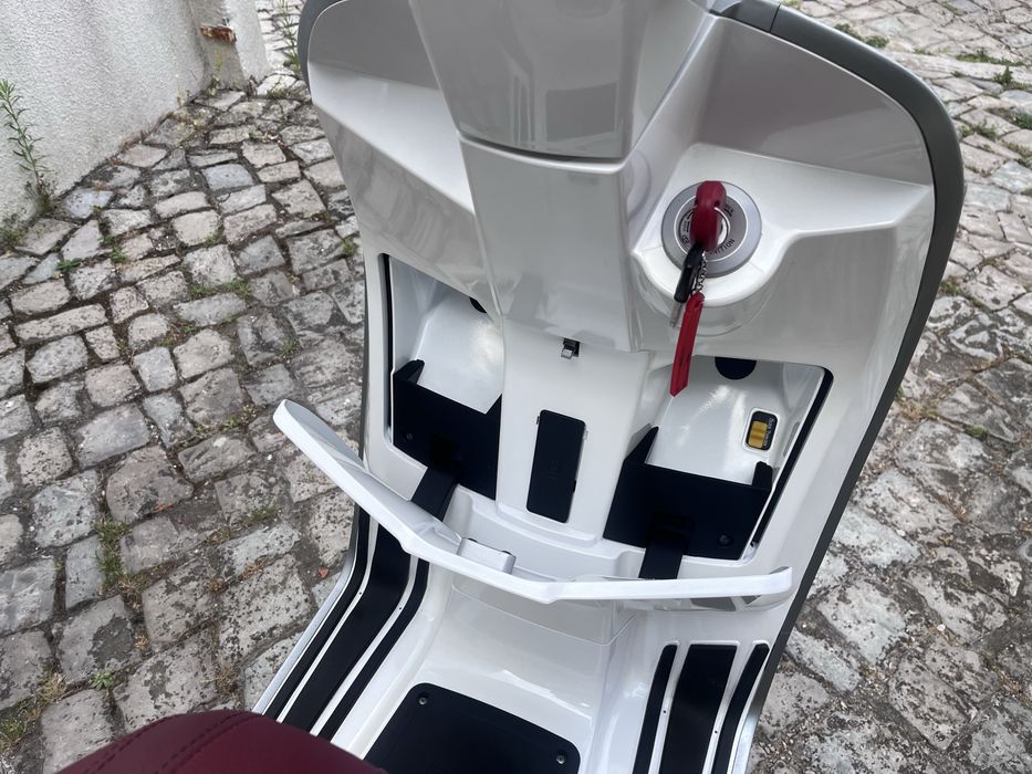 Lambretta V125 Special (reservada)